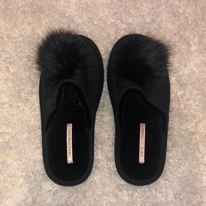 Victoria’s secret pom pom slippers